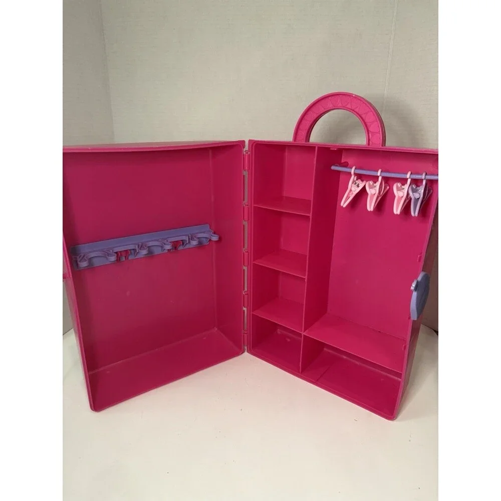 Vintage 1998 Barbie Fashion Doll Trunk Wardrobe Closet Carry Case Pink w/Hangers